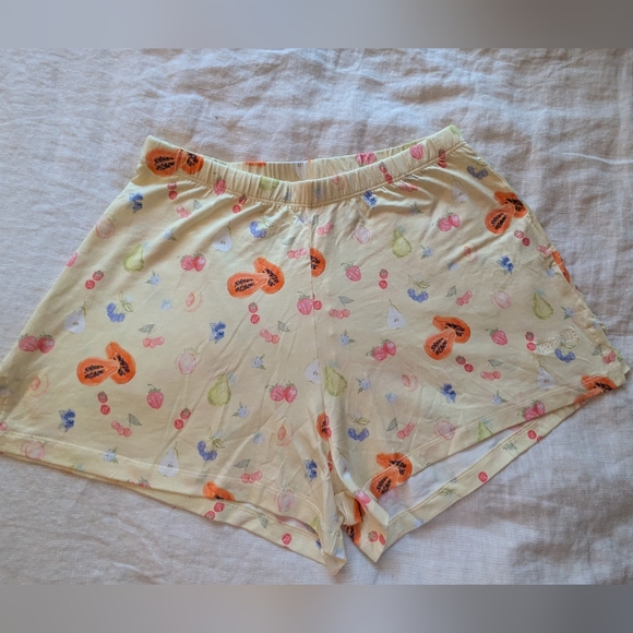 Djerf Avenue Pants - Djerf Avenue Women's Fruit Print Shorts - Cream and Orange